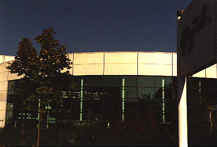 [Photo of pool outside]