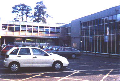 [Photo of pool outside]