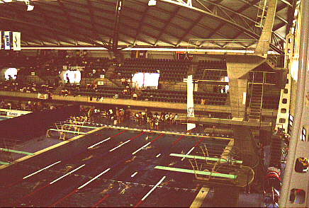 [Photo of diving pit]